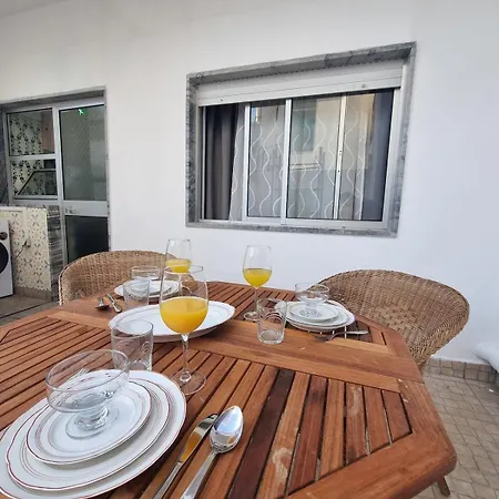 Happy House - Distrito de Faro